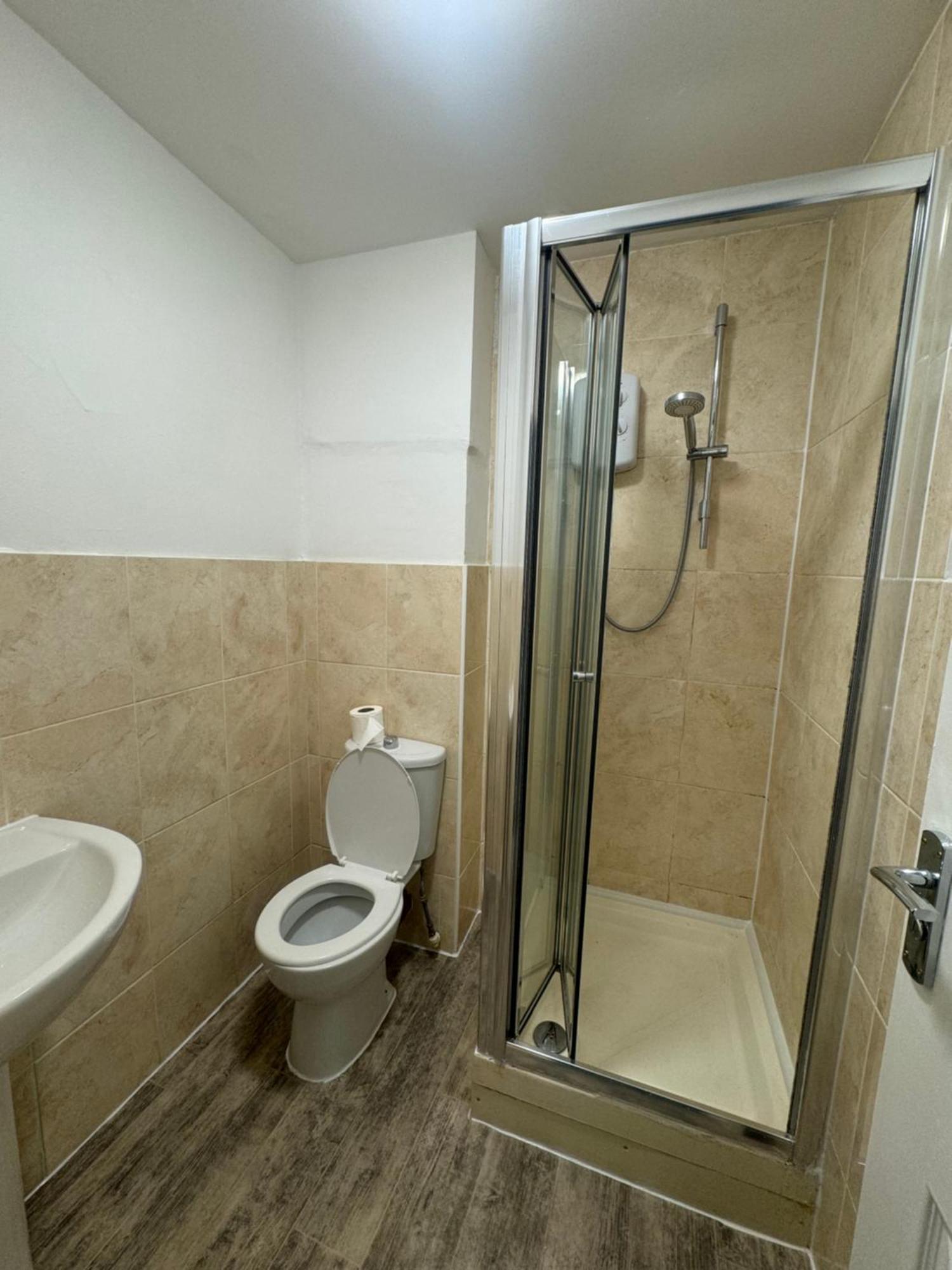 Tottenham Velvet Suites London Exterior photo