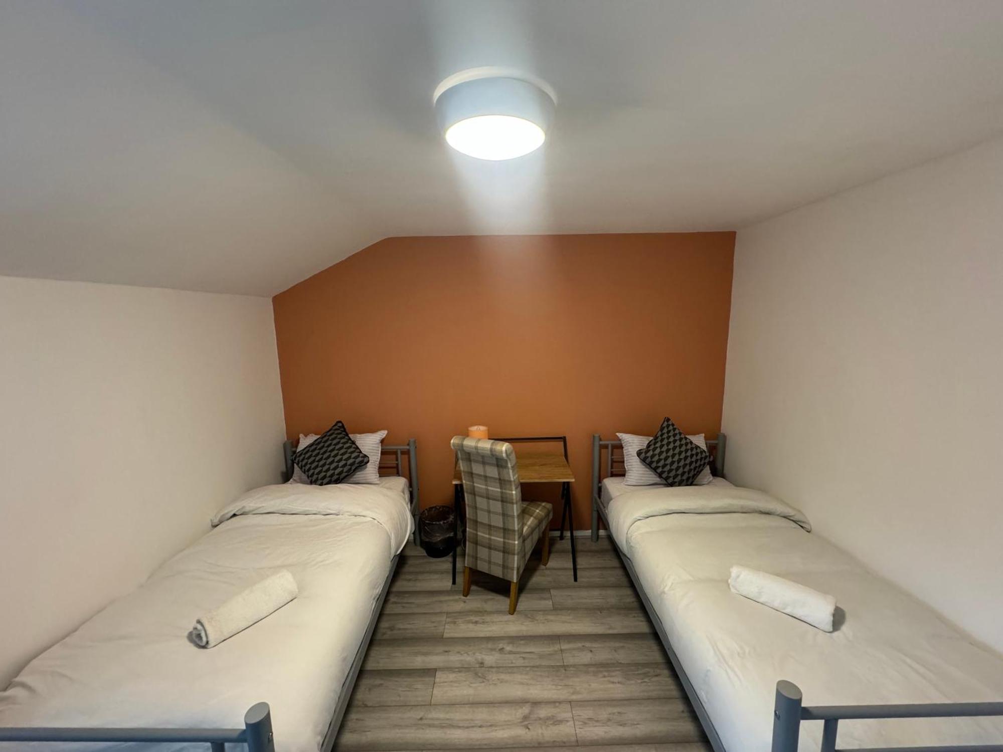 Tottenham Velvet Suites London Exterior photo